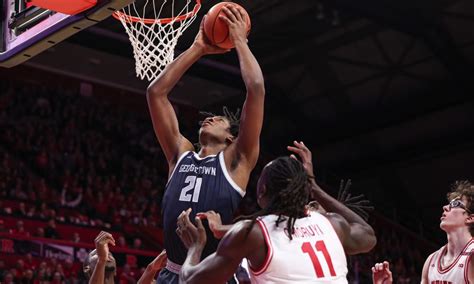 Syracuse at Georgetown odds, picks and predictions.